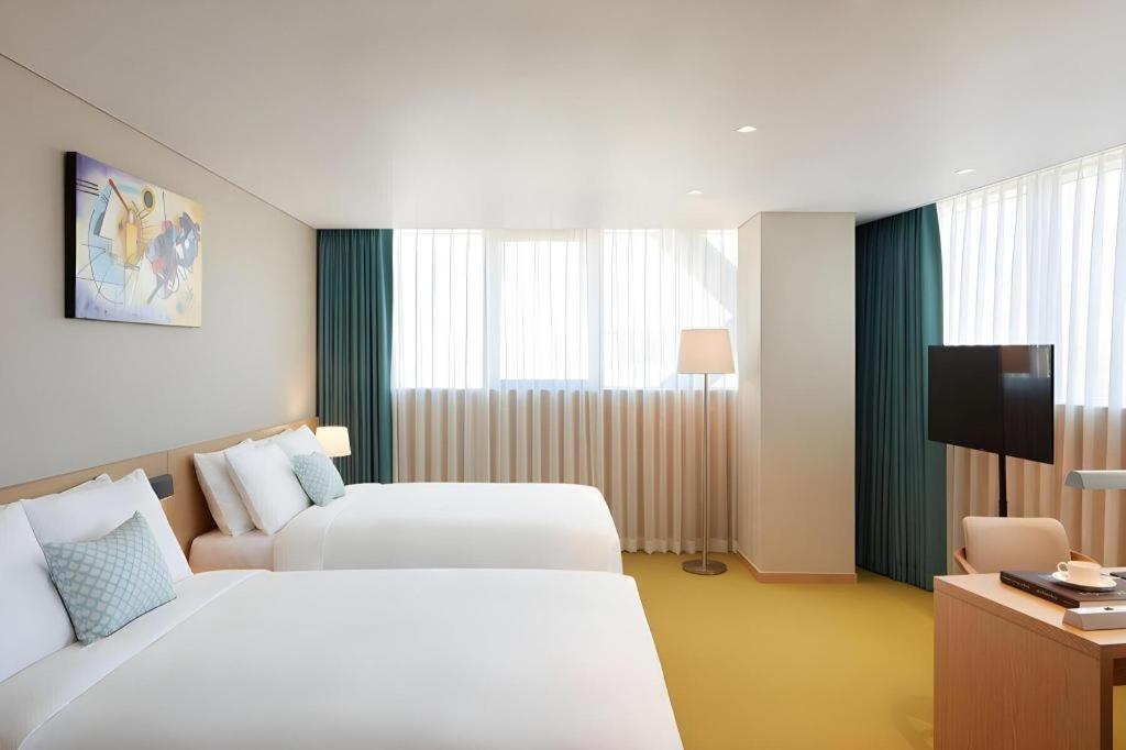 Howard Johnson By Wyndham Incheon Airport Dış mekan fotoğraf